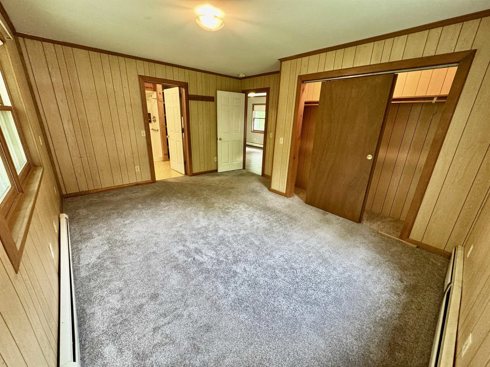 1048 Adamant Road
