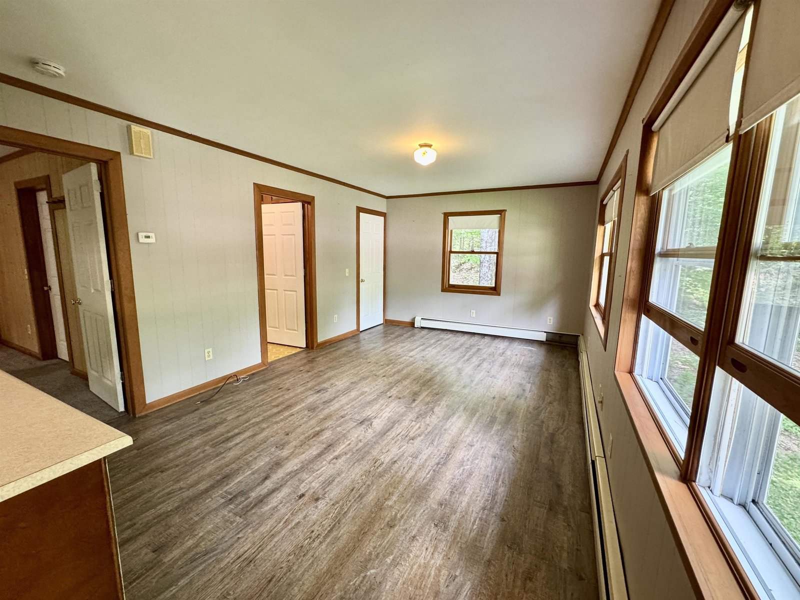 1048 Adamant Road