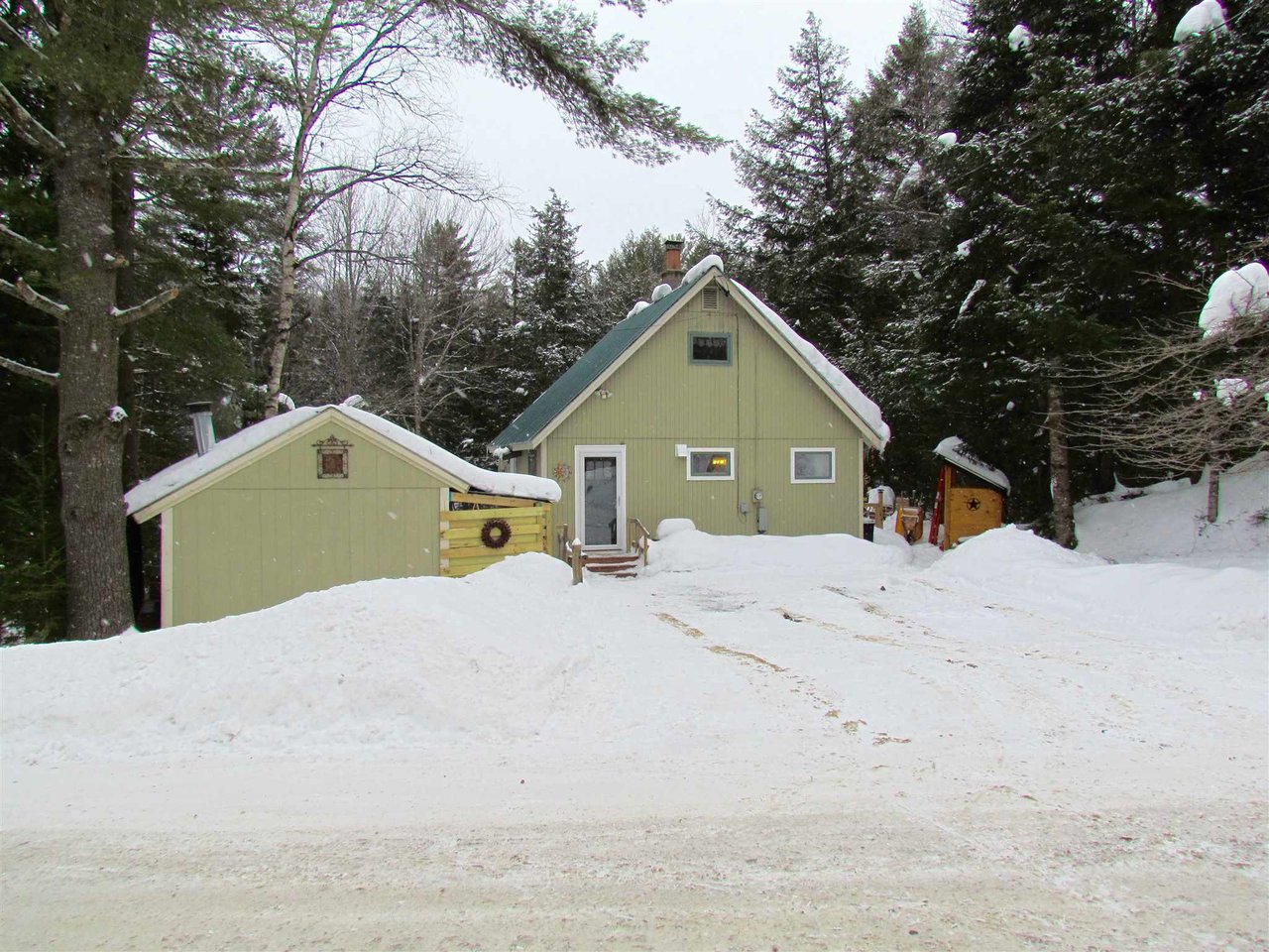 1049 Little Northfield Road