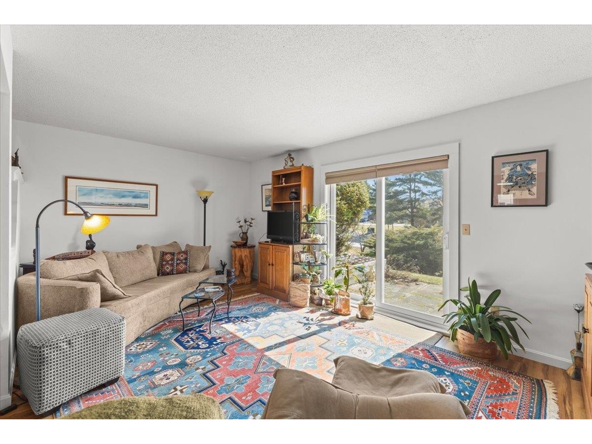 105 Acorn Drive, Unit 105