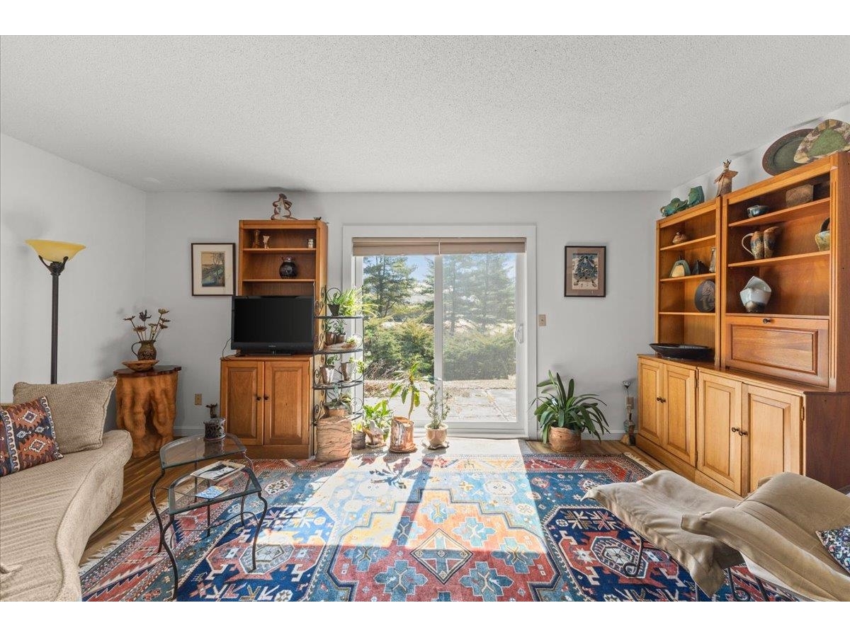 105 Acorn Drive, Unit 105