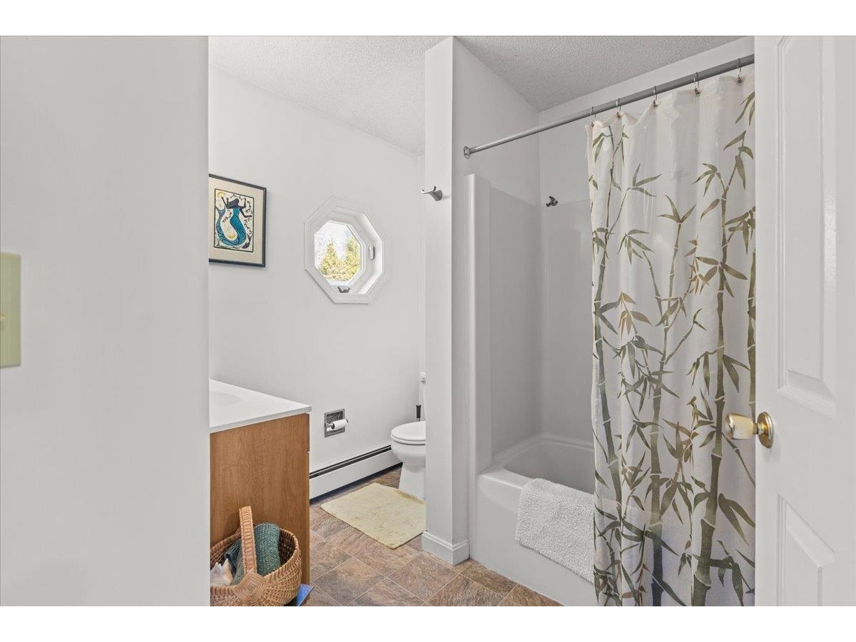105 Acorn Drive, Unit 105