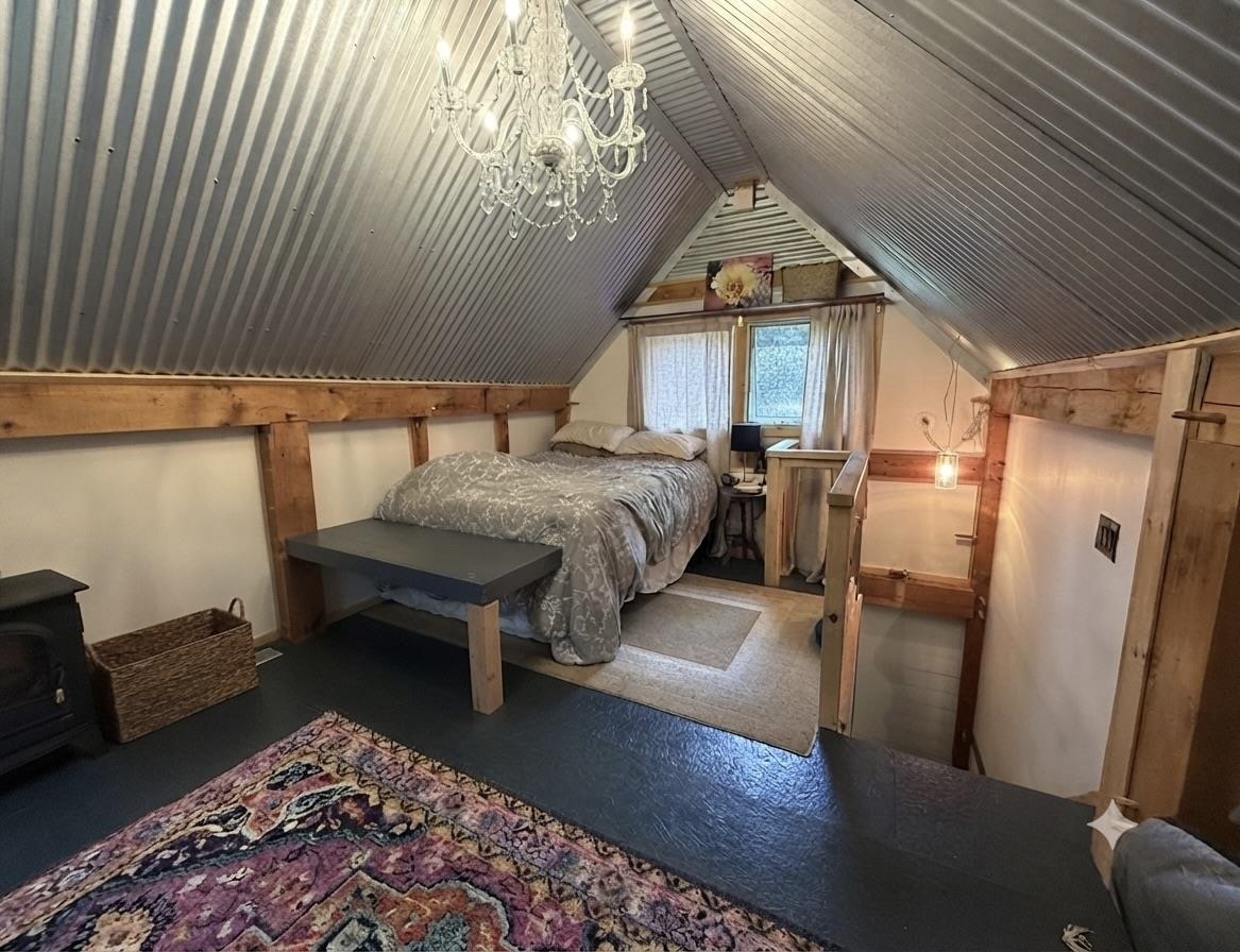 105 Buck Road