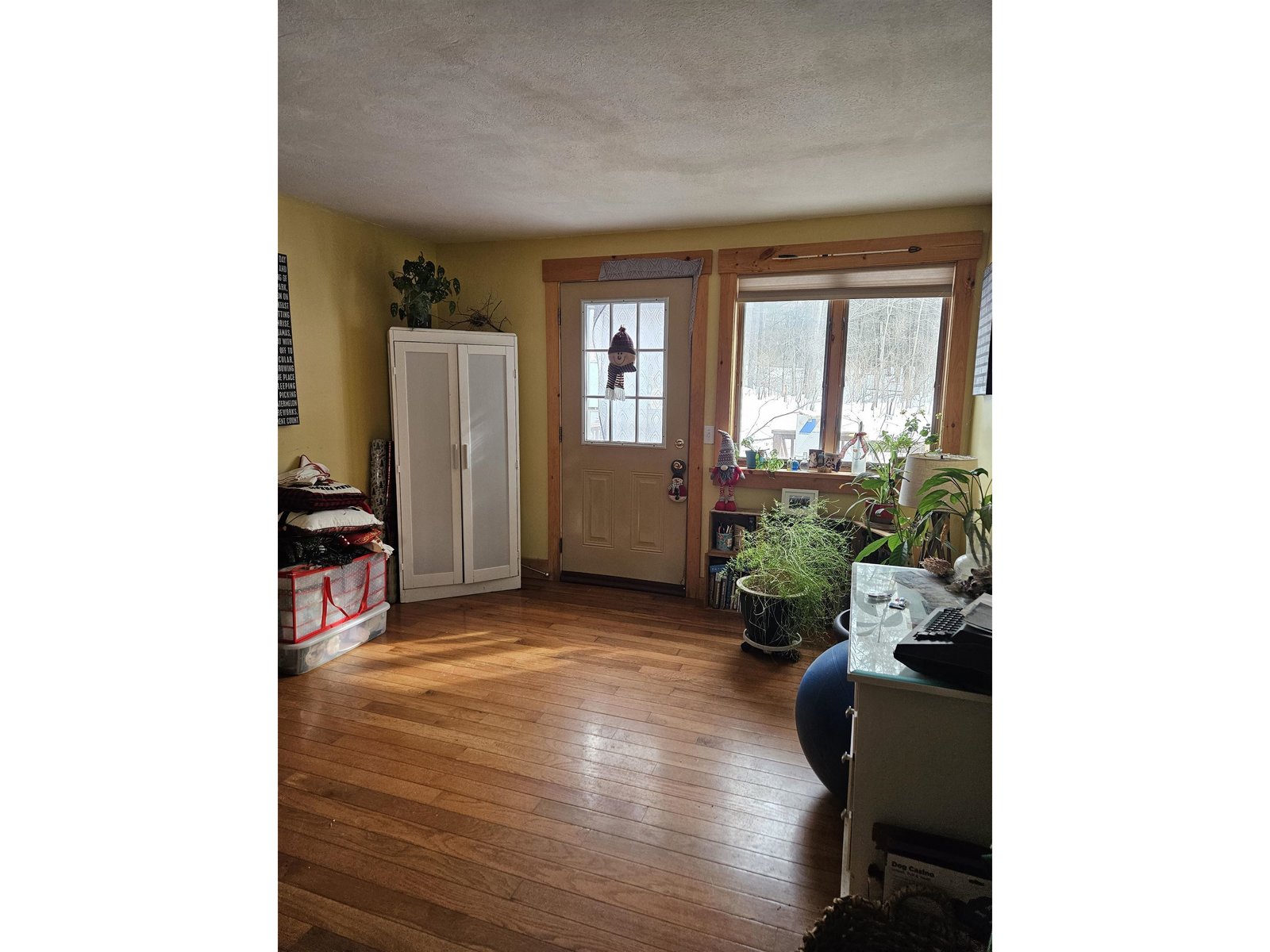 Upstairs unit bonus room