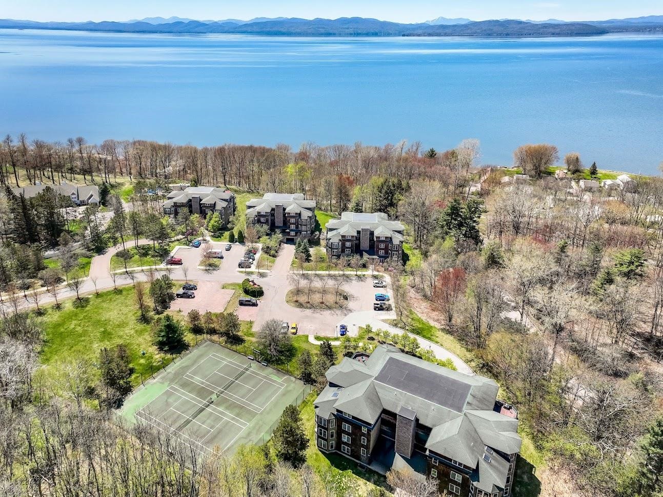 105 Claire Pointe Road, Unit 105