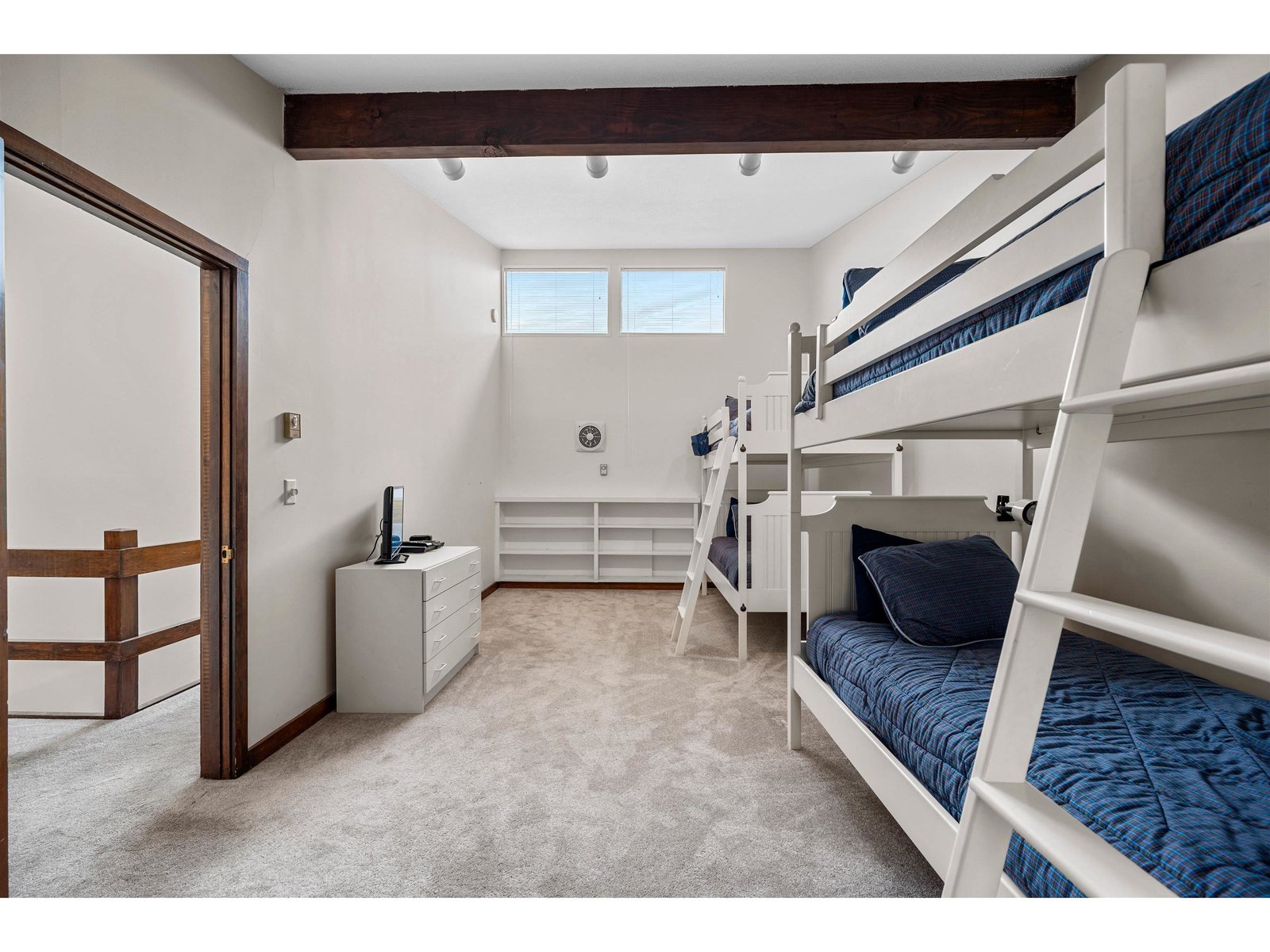 105 Forum Drive, Unit 16