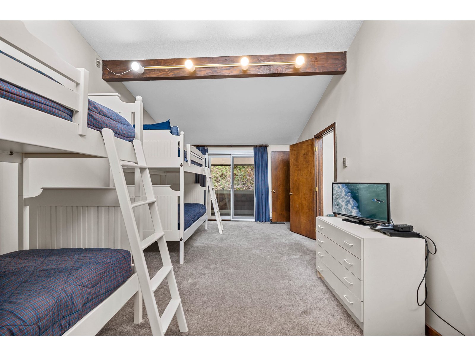 105 Forum Drive, Unit 16