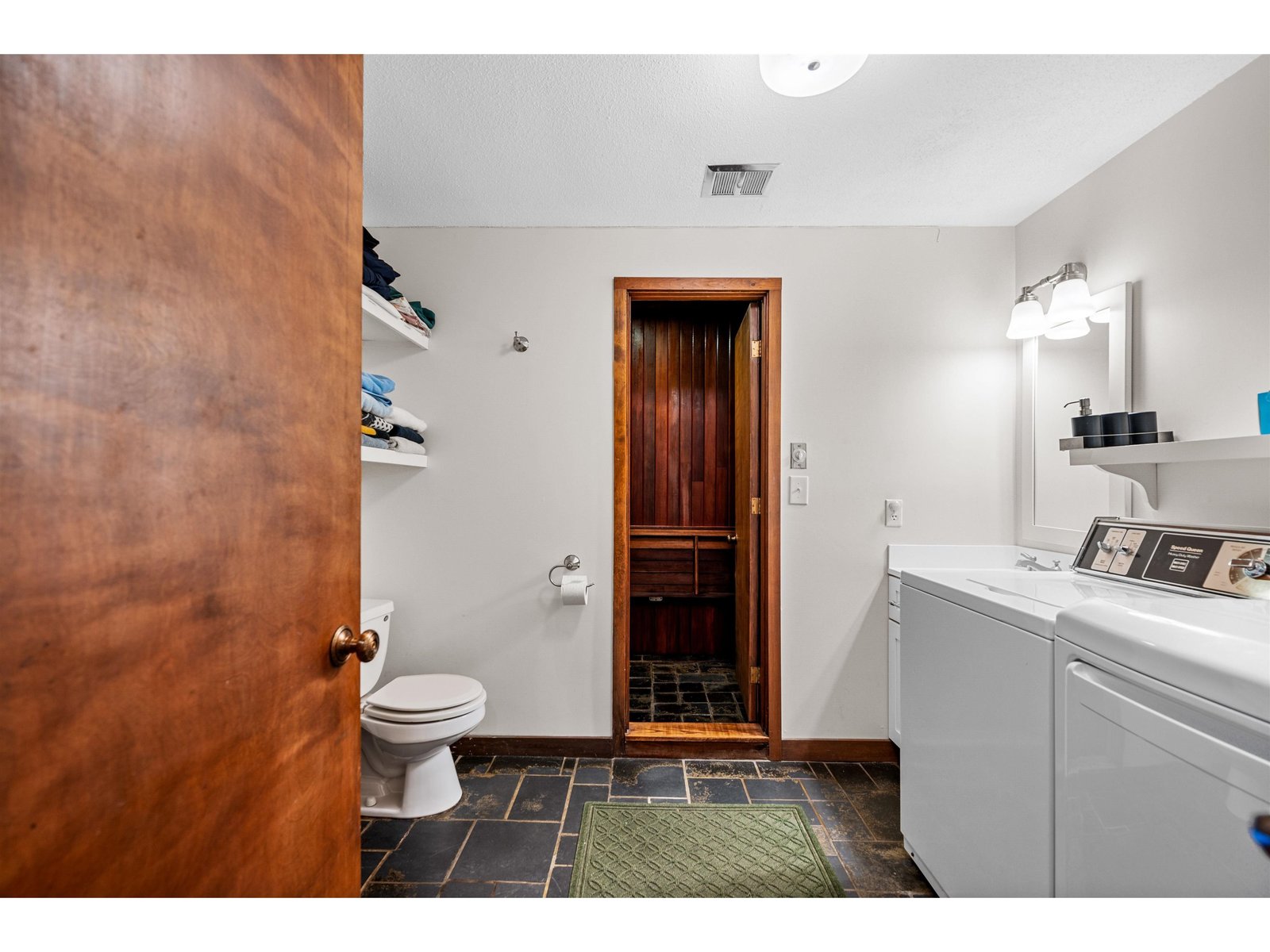 105 Forum Drive, Unit 16