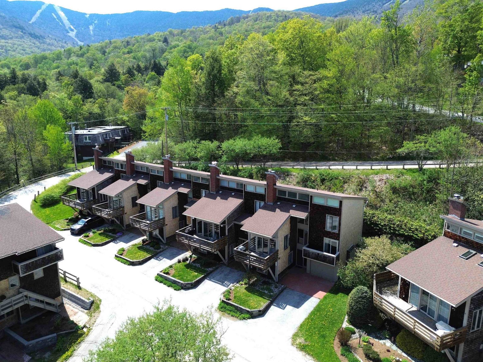 105 Forum Drive, Unit 16
