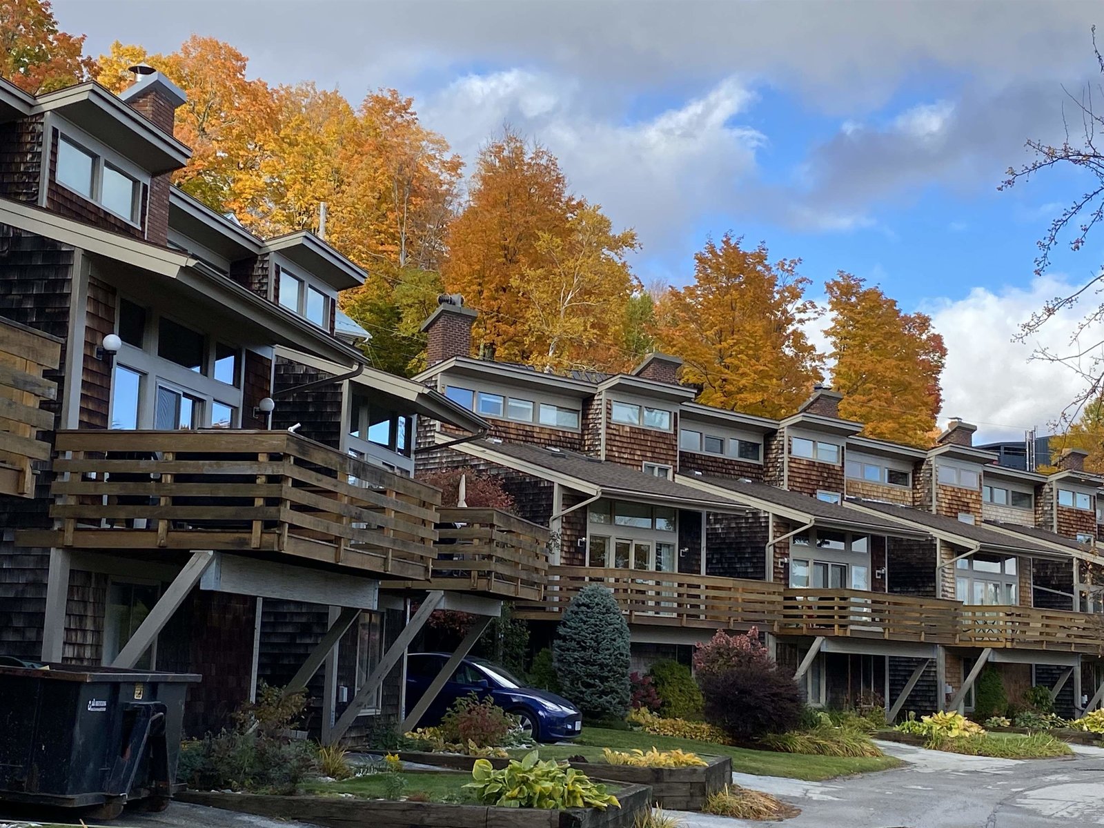 105 Forum Drive, Unit 16