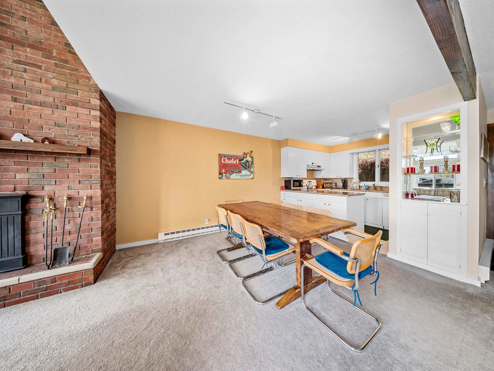 105 Forum Drive, Unit 16