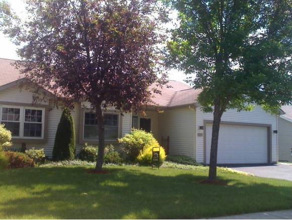 105 Honeysuckle Lane, Unit 105