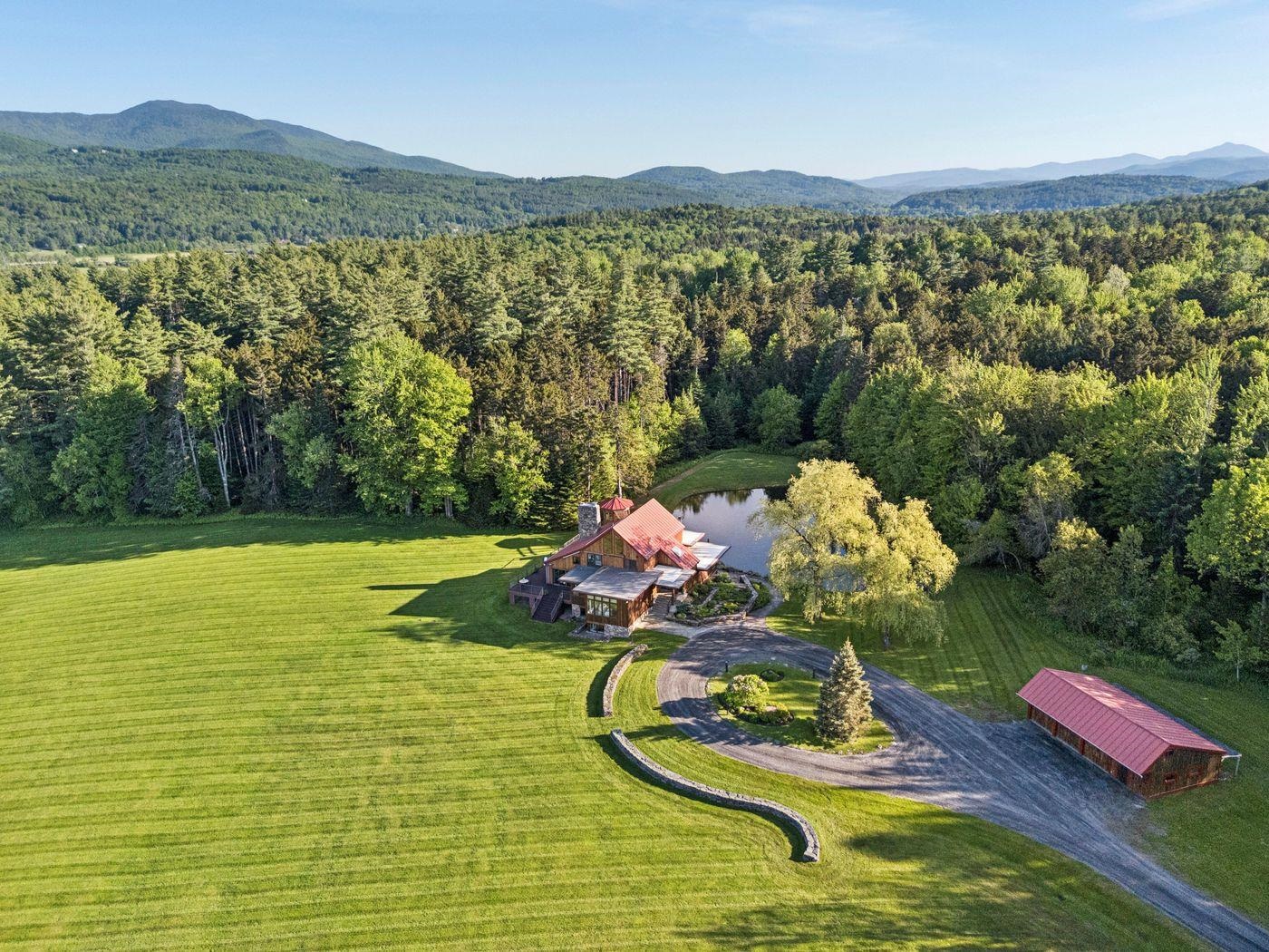105 Lower Moulton Lane, Stowe
