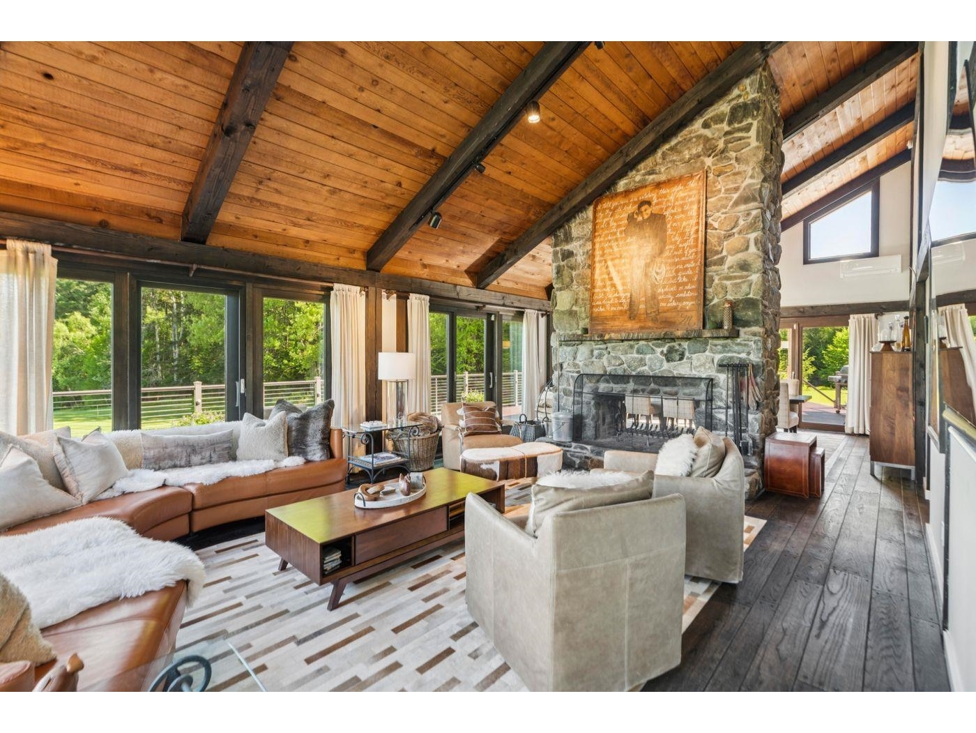 105 Lower Moulton Lane
