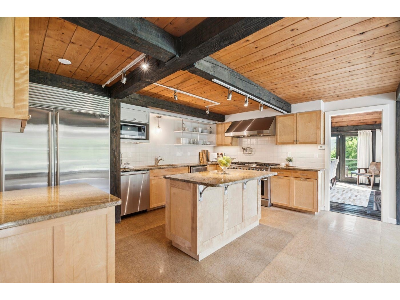 105 Lower Moulton Lane