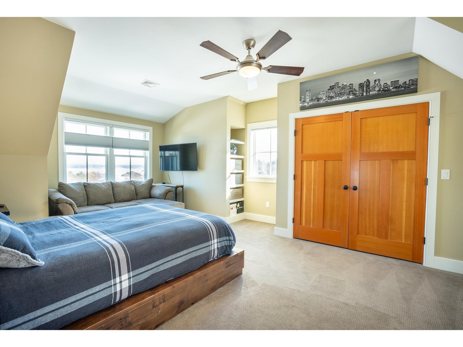 105 Mariner Heights