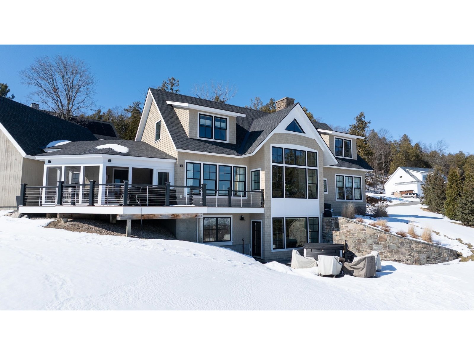 105 Mariner Heights
