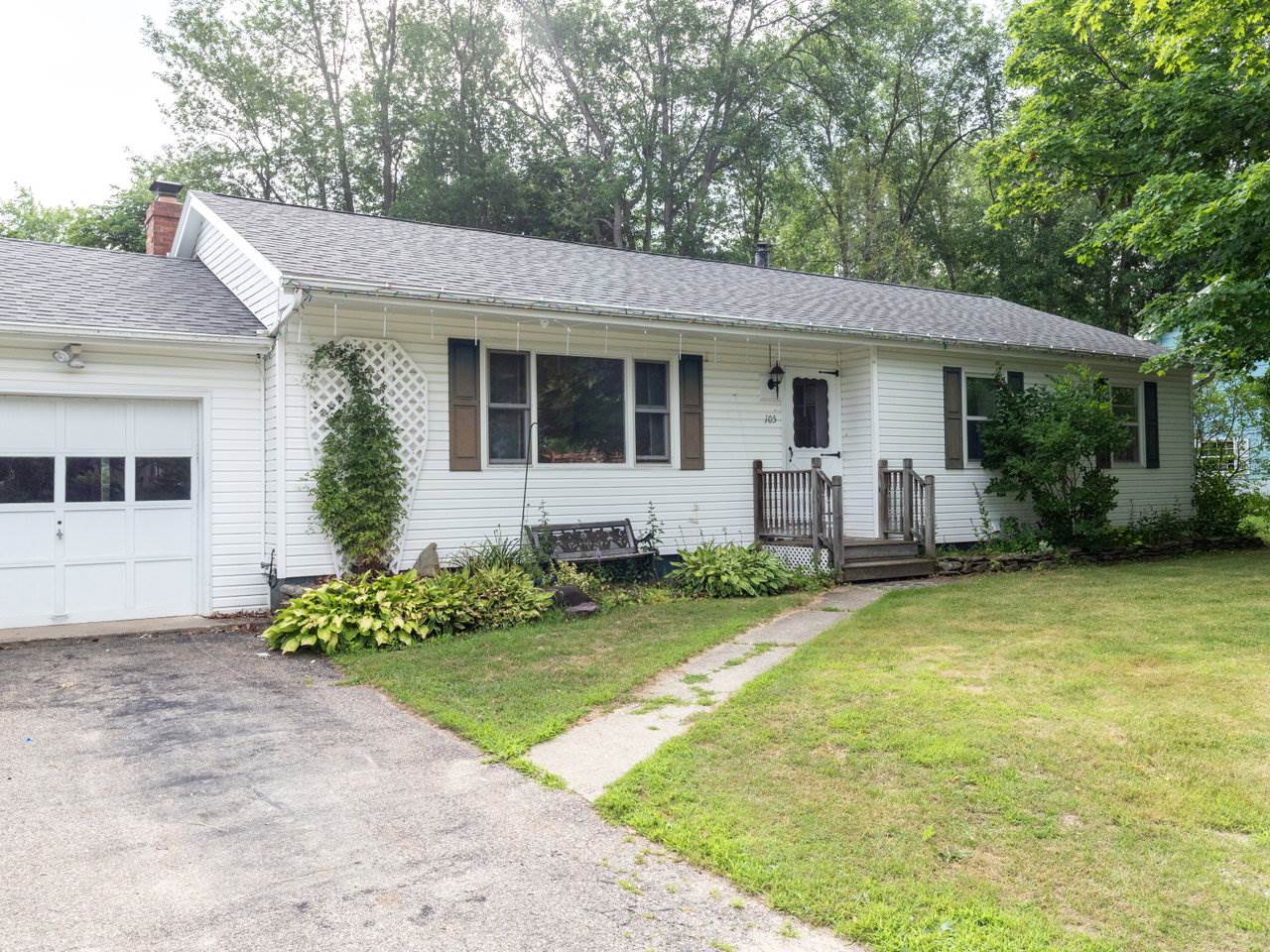105 Meadow Lane
