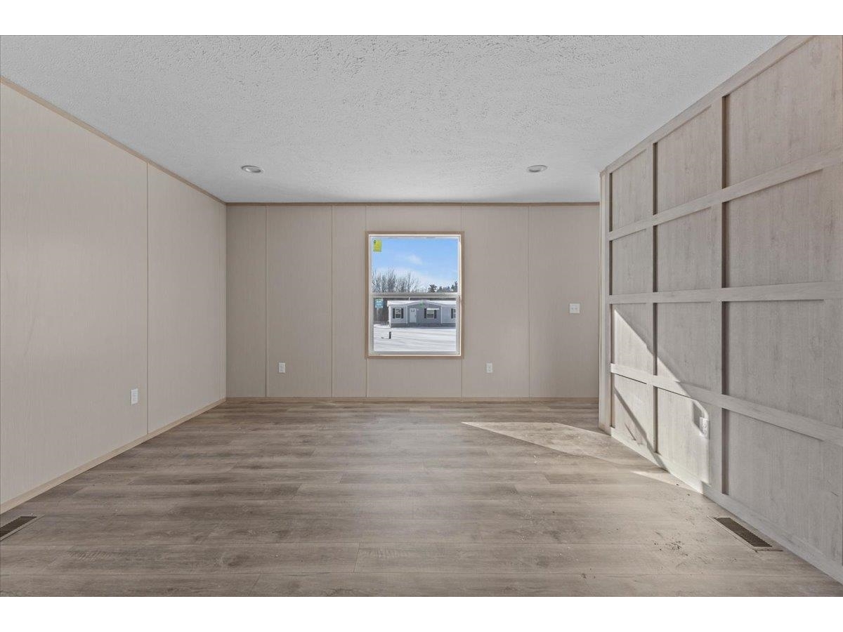 105 Meadow Run
