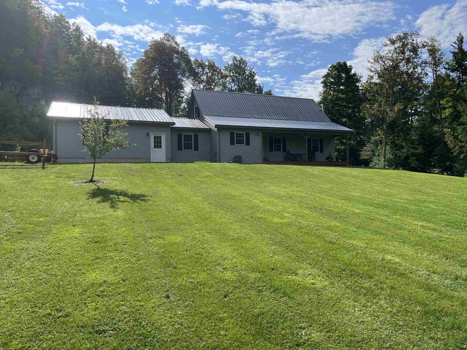 1058 North Road