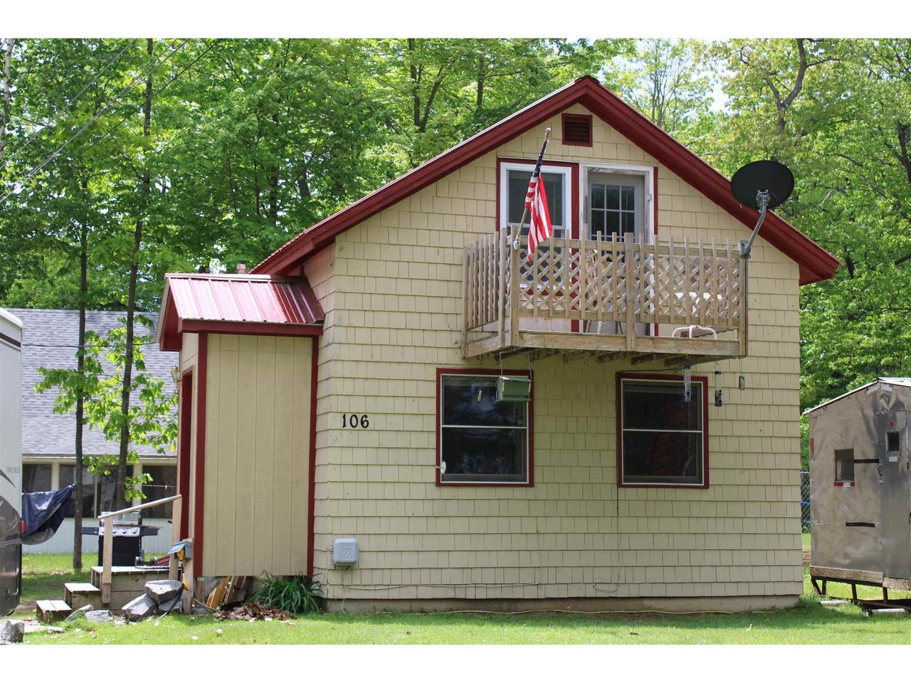 106 Loop Road