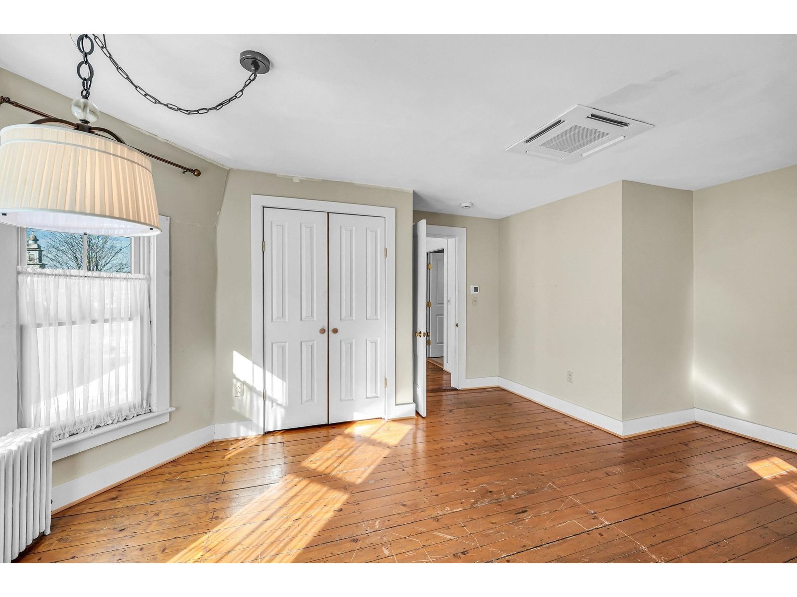 106 Main Street, Unit 5