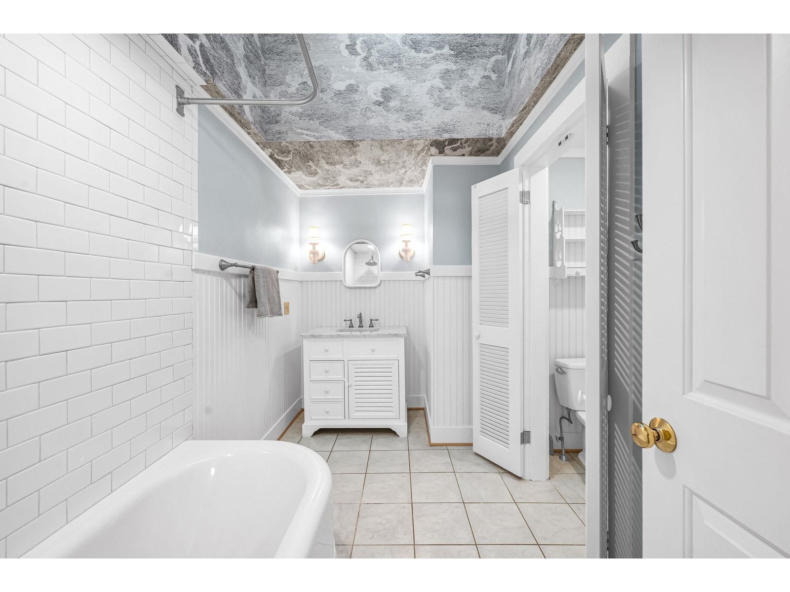 106 Main Street, Unit 5