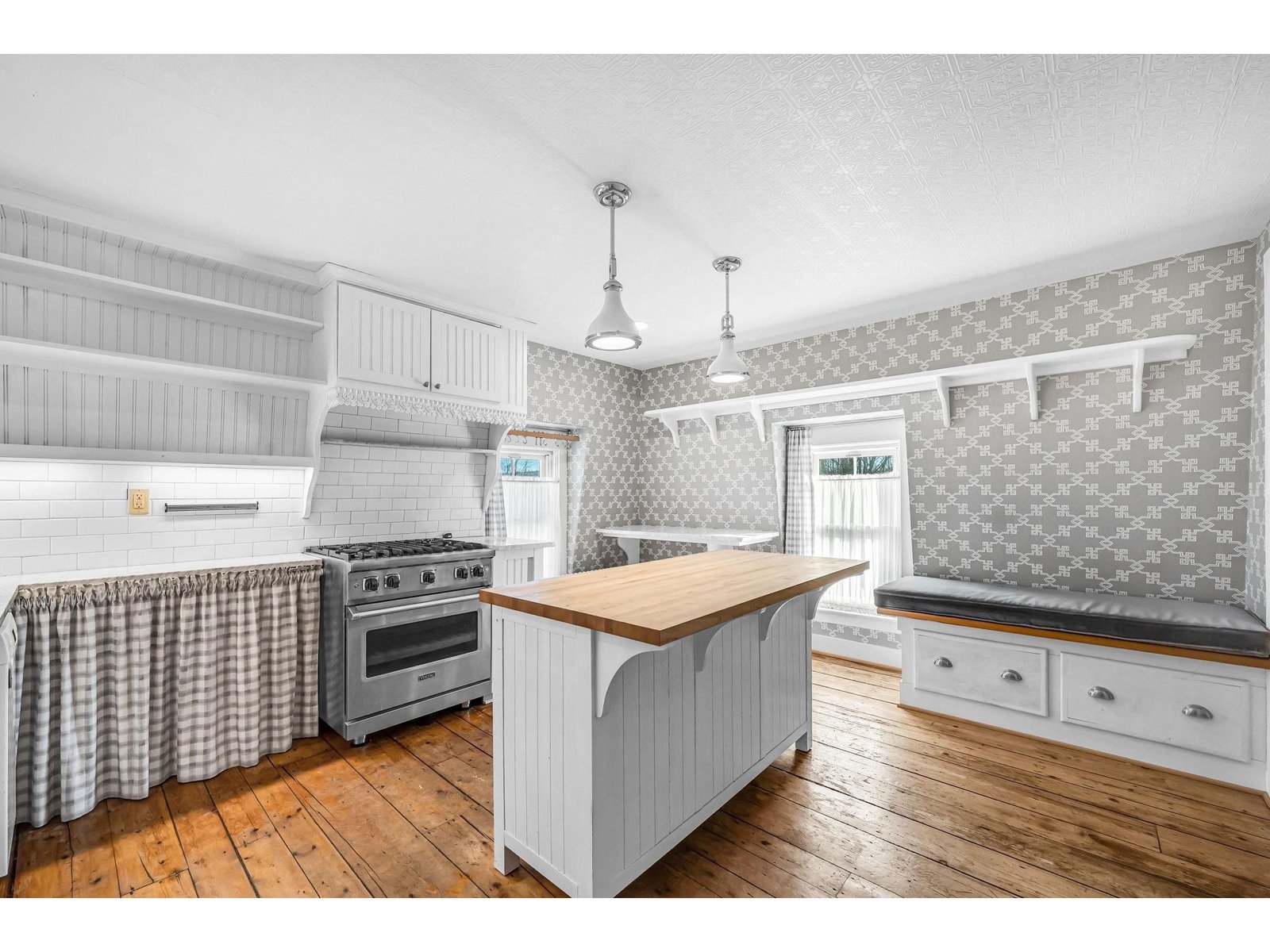 106 Main Street, Unit 5