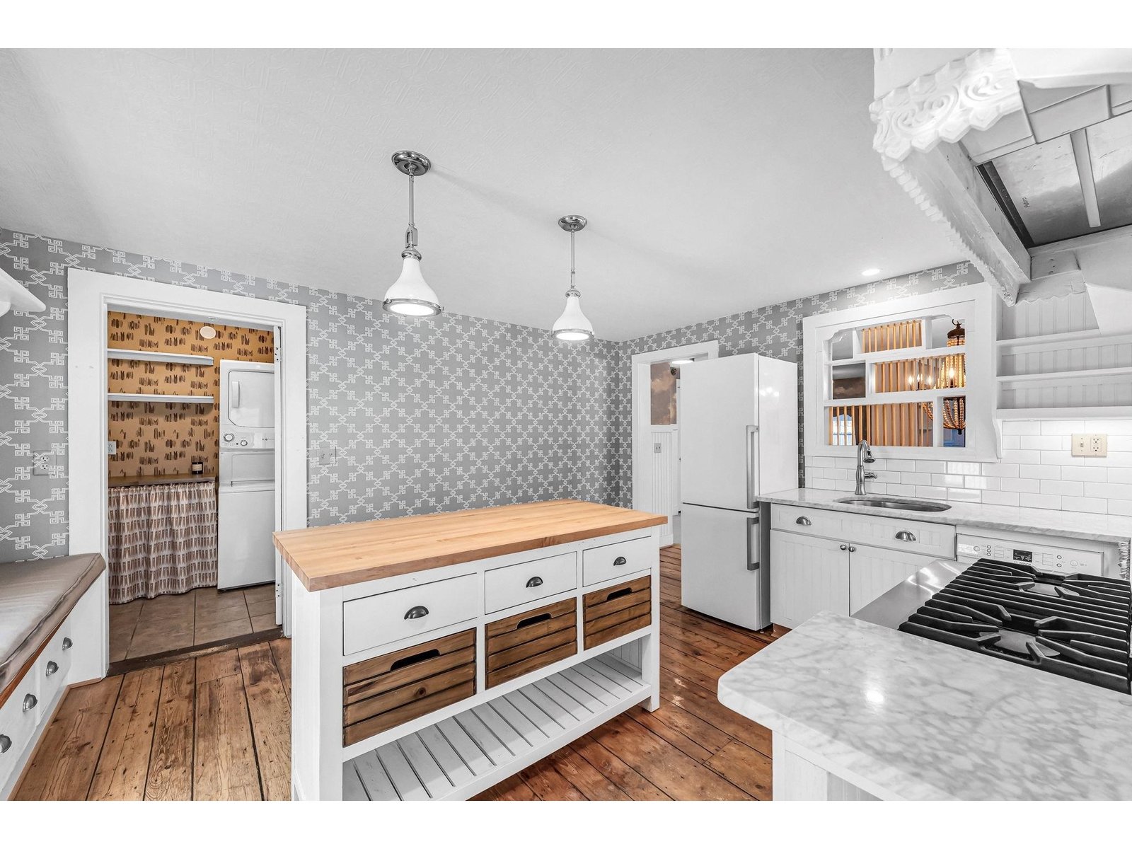 106 Main Street, Unit 5