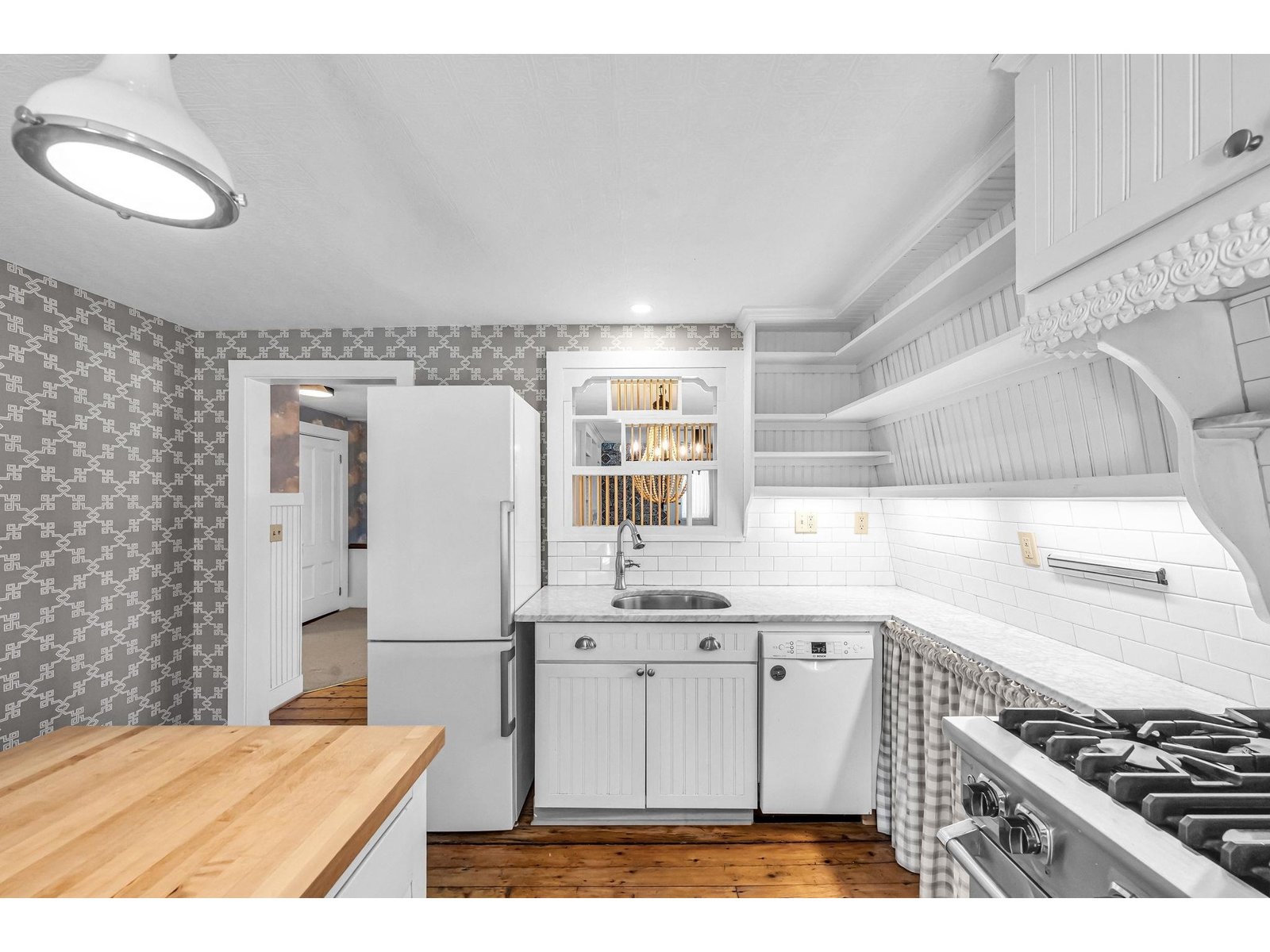 106 Main Street, Unit 5