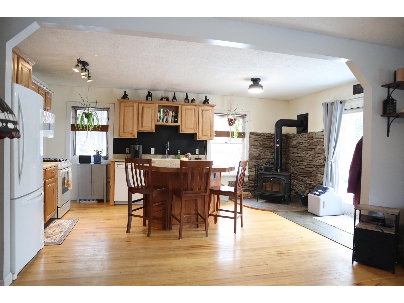 106 Oak Lane