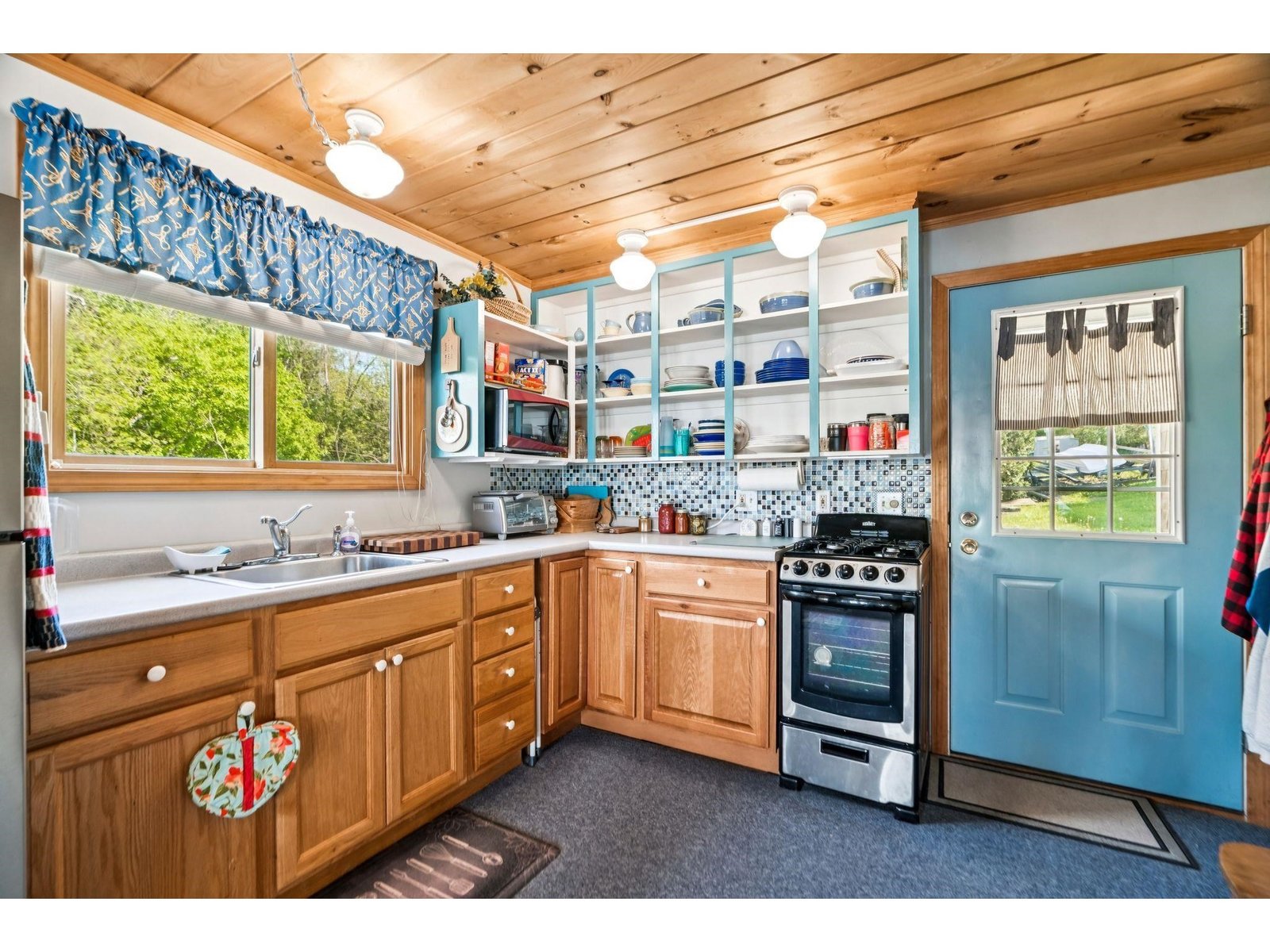 106 Potash Bay Road