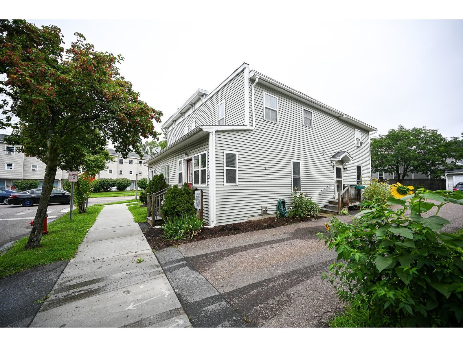 106 Rose Street, Unit 3