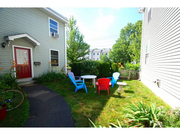 106 Rose Street, Unit 4