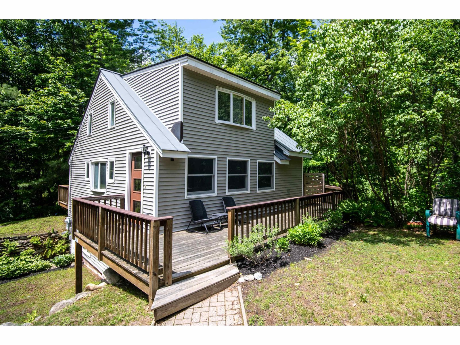 106 Scott Terrace, Plymouth