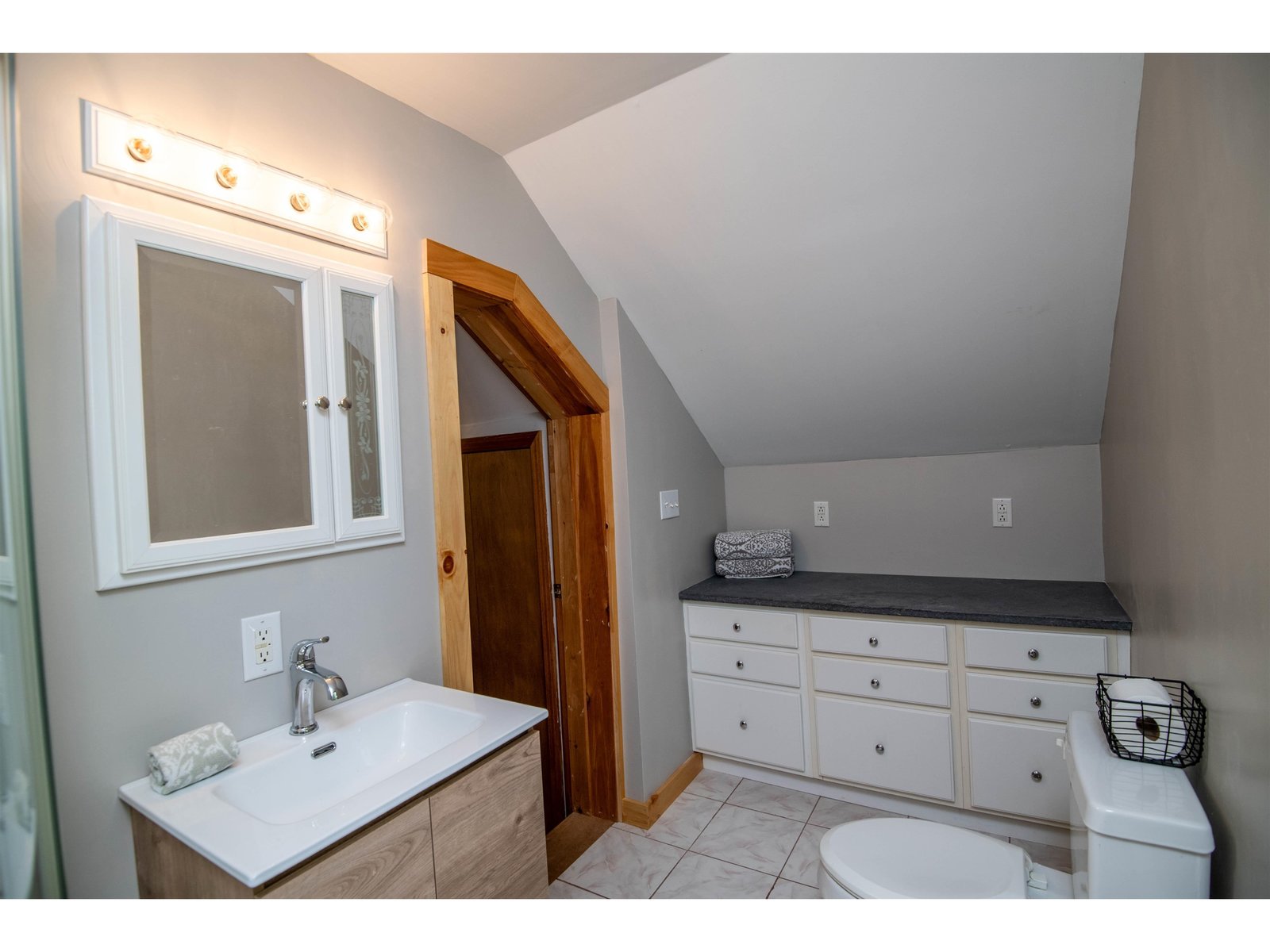 Convenient built ins in primary bath