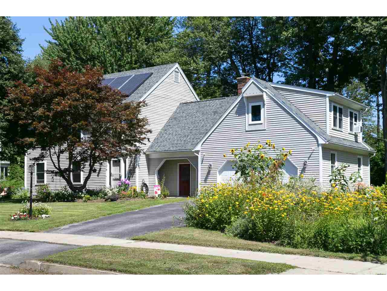 106 Stirling Place