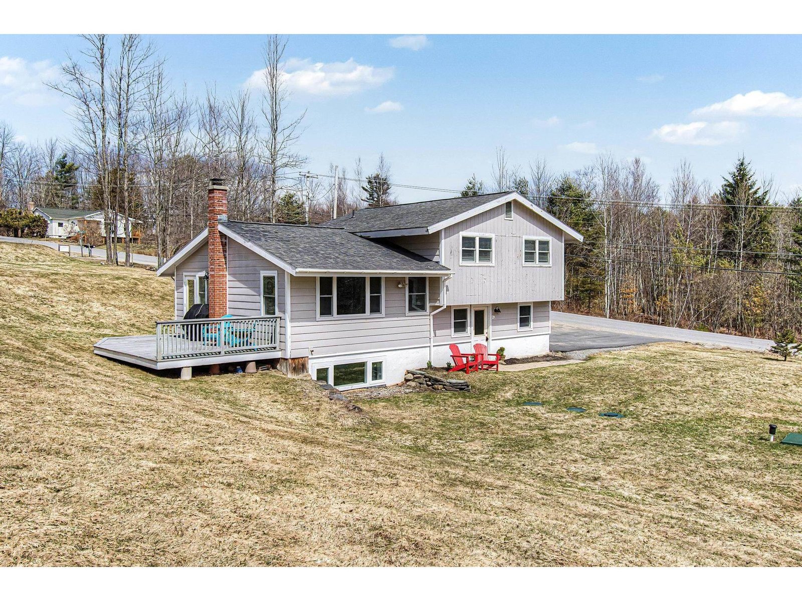1061 Weeks Hill Road, Stowe