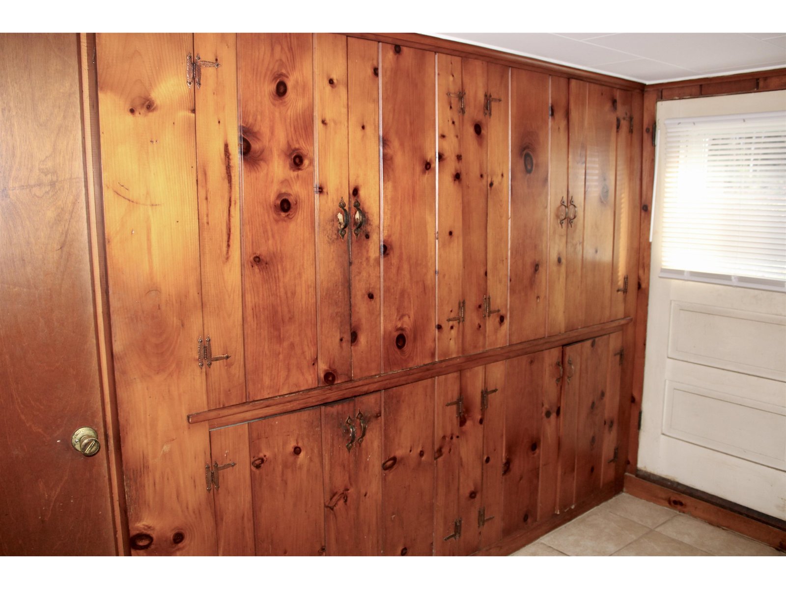 1066 Country Club Road