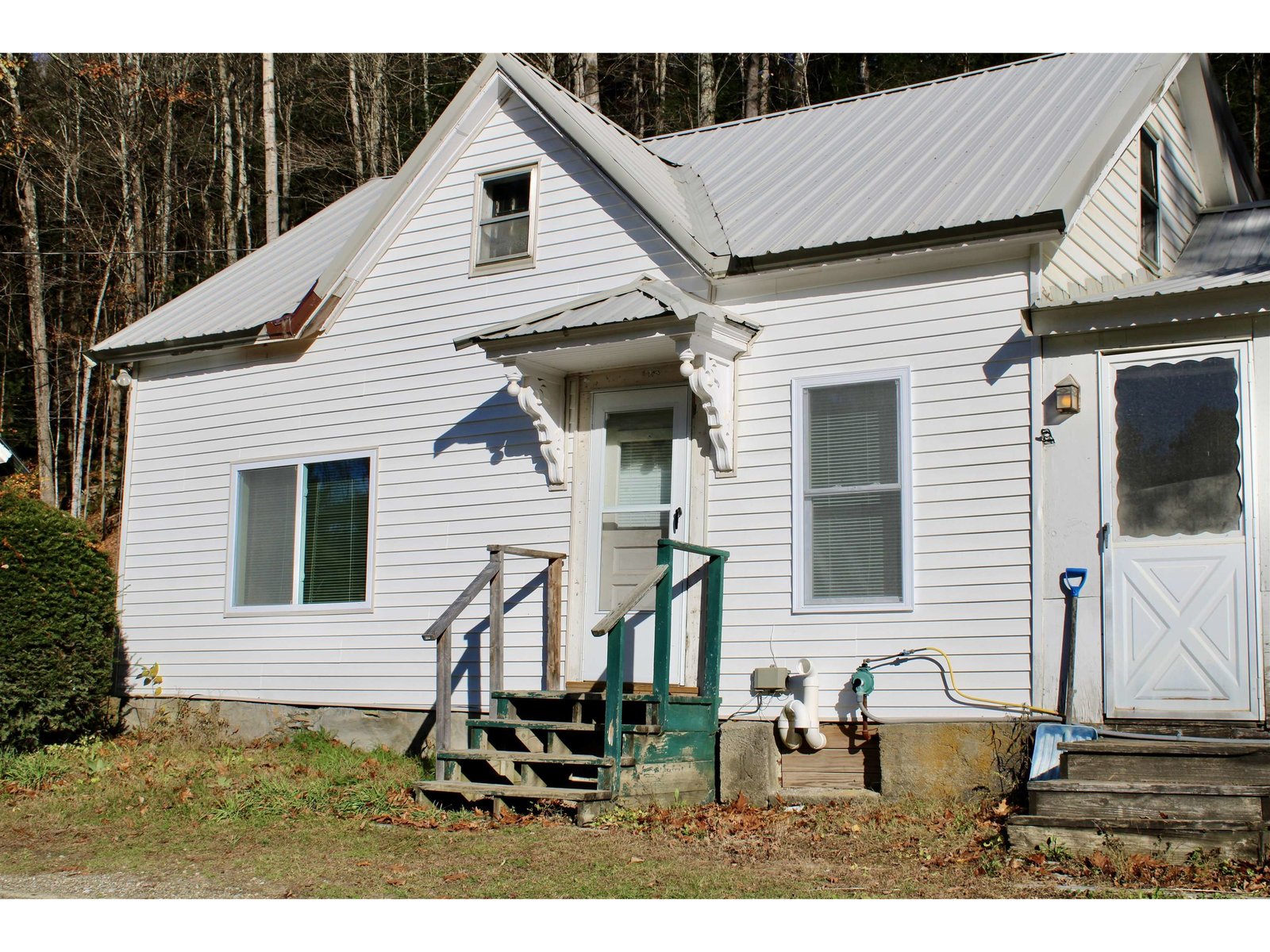 1066 Country Club Road