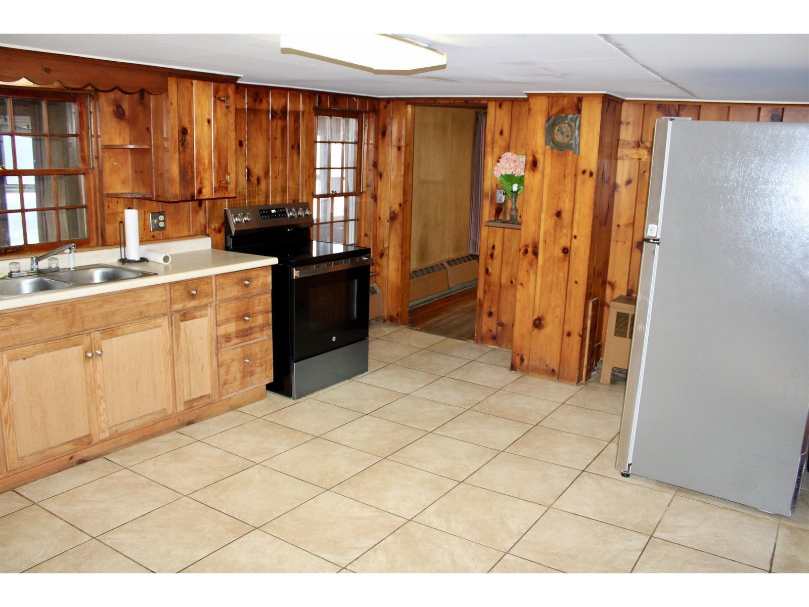 1066 Country Club Road