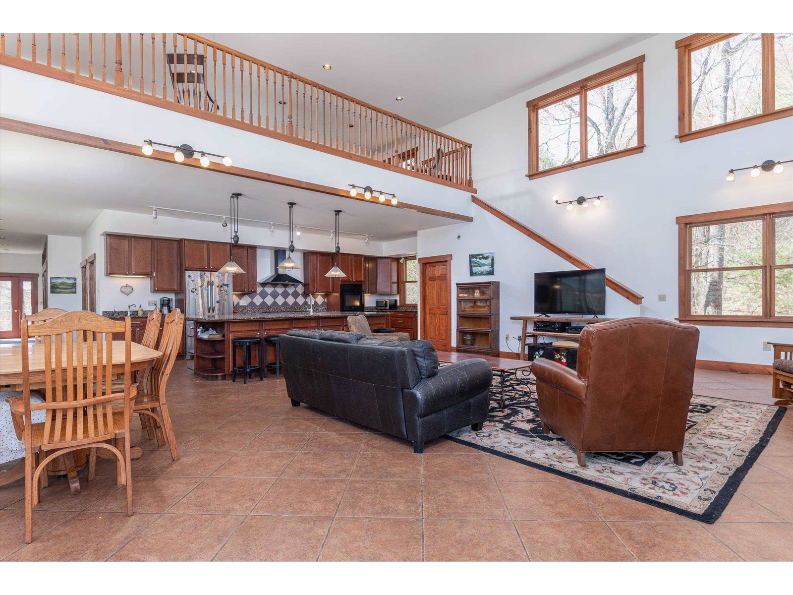 1st Floor Living room