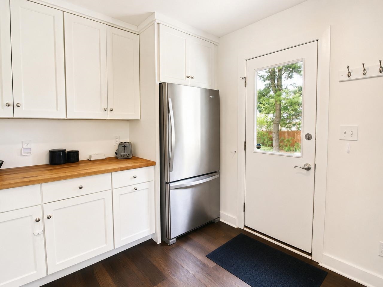 With Butcher Block Storage