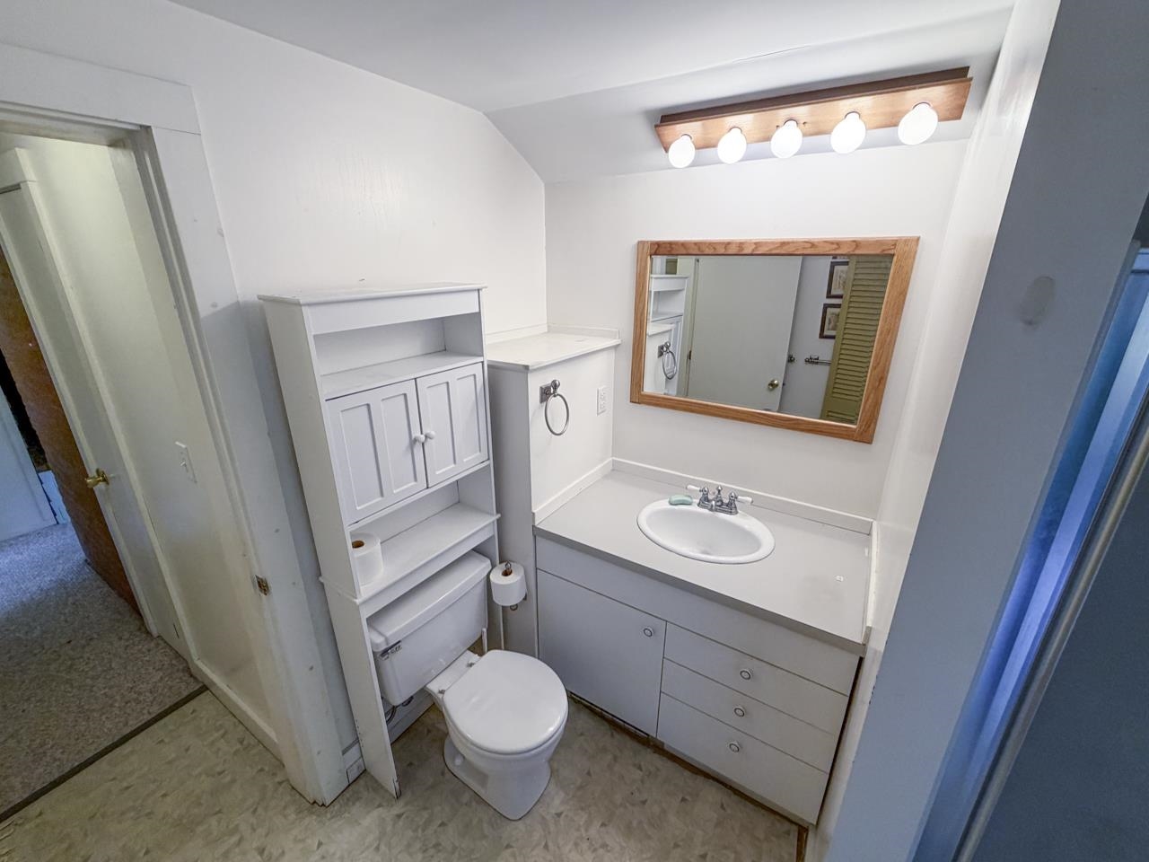 2nd Fl Three Quarter Bathroom off Primary