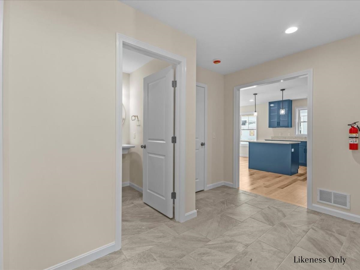 107 Greenbrook Circle, Unit 42
