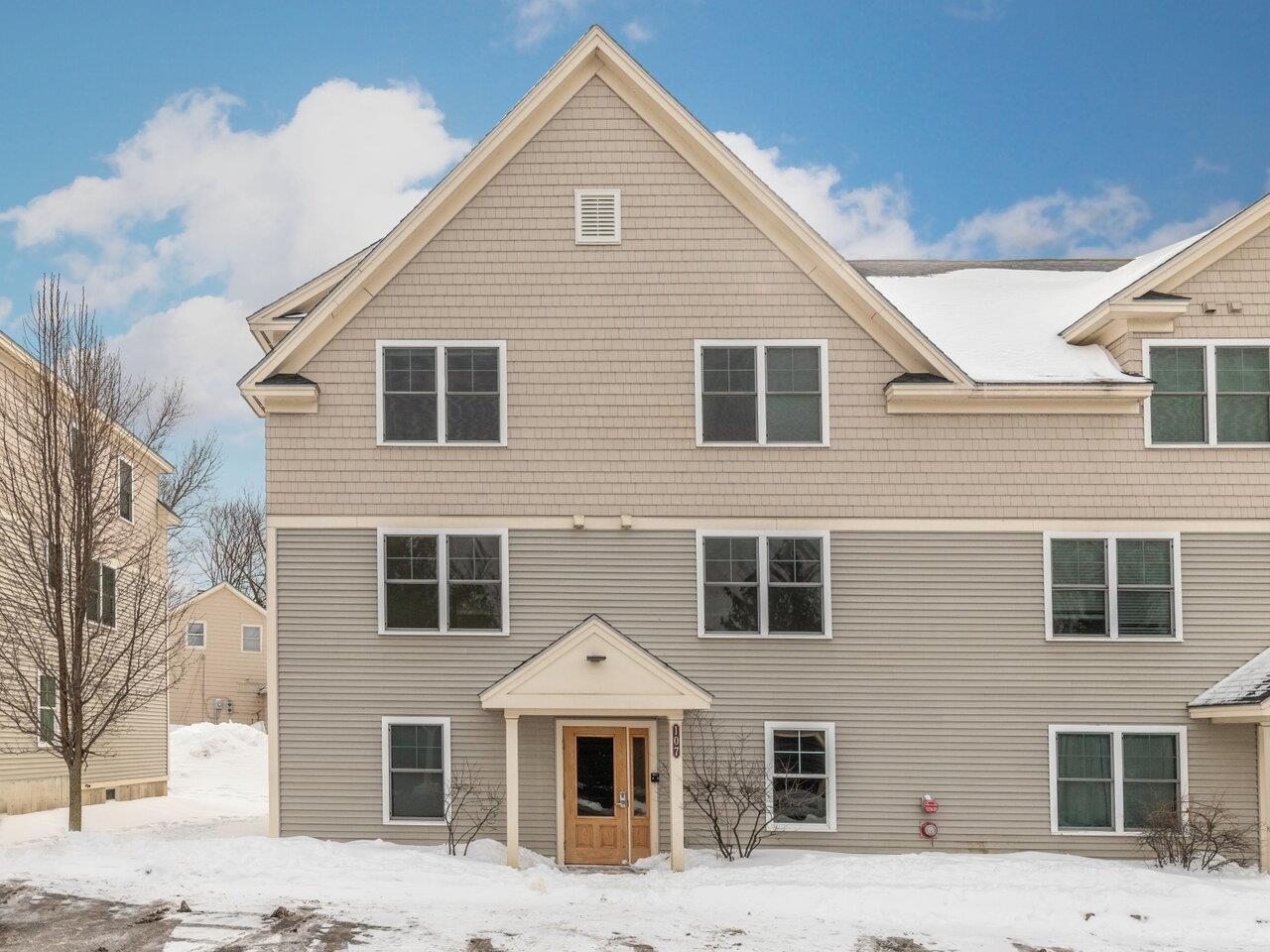 107 John Fay Road, Unit 205