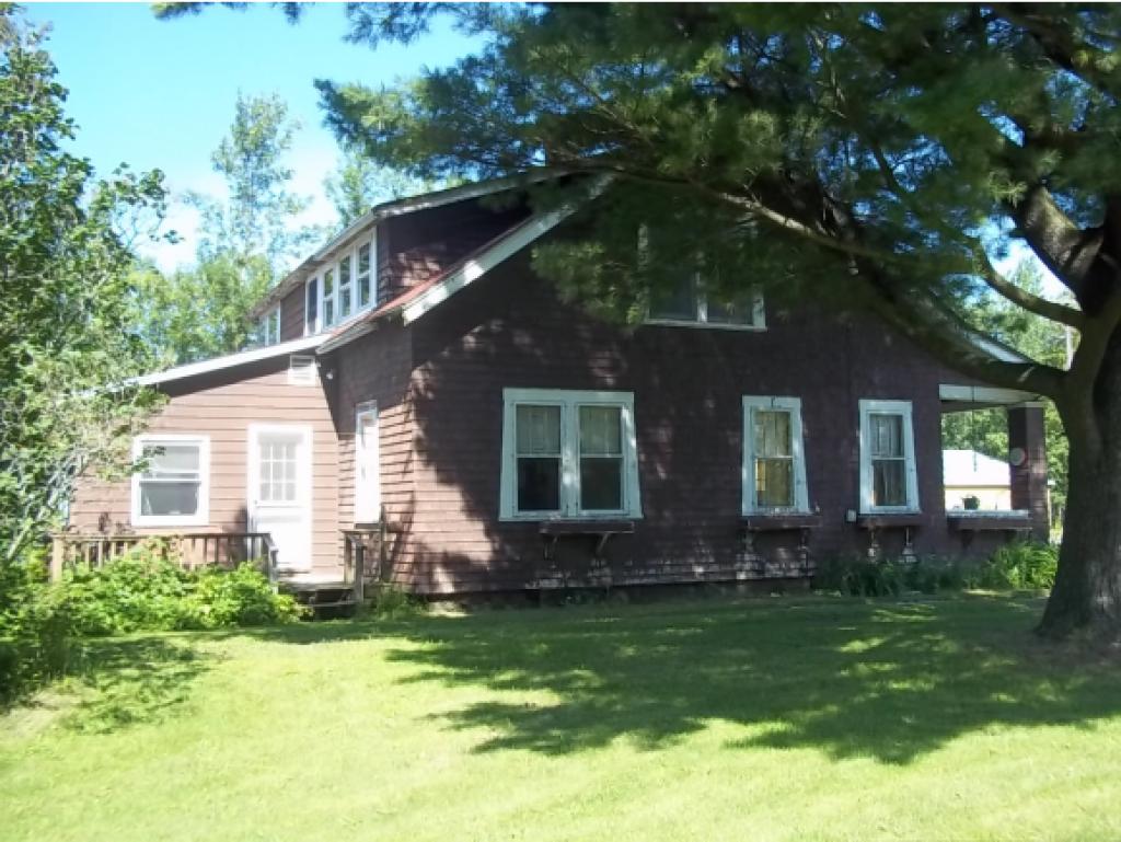 107 Lake