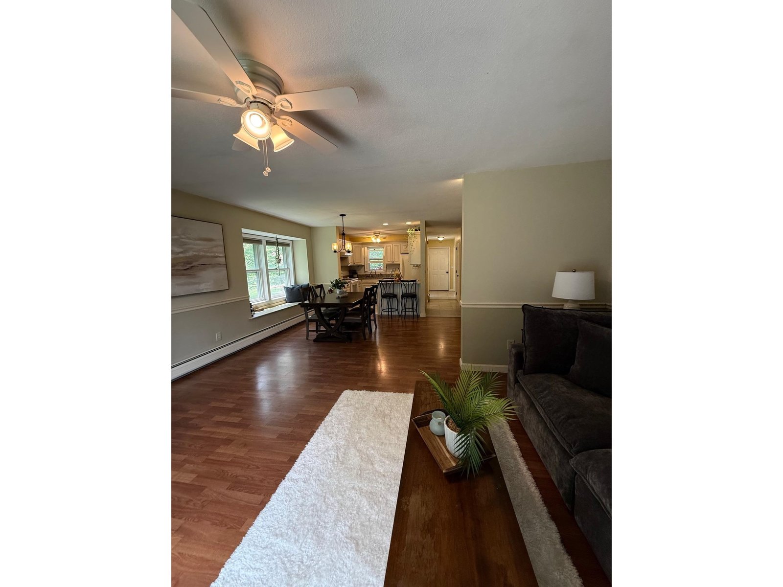 Living Room/Dining Room