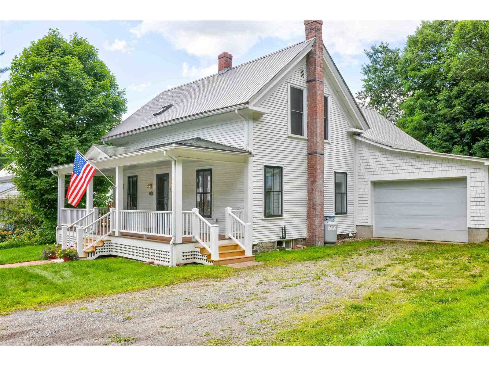 107 Sunset Street