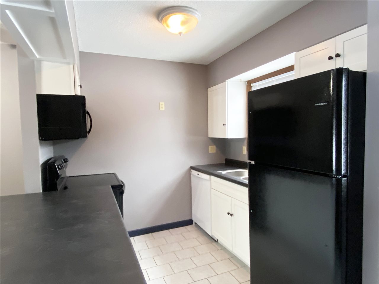 107 Wells Avenue, Unit 4
